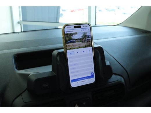 Peugeot e-Partner 136 L1 50 kWh | Cruise Control | Stoel+Stuurverwarming | Betimmering | Climate Control | LED | ActivLease financial lease