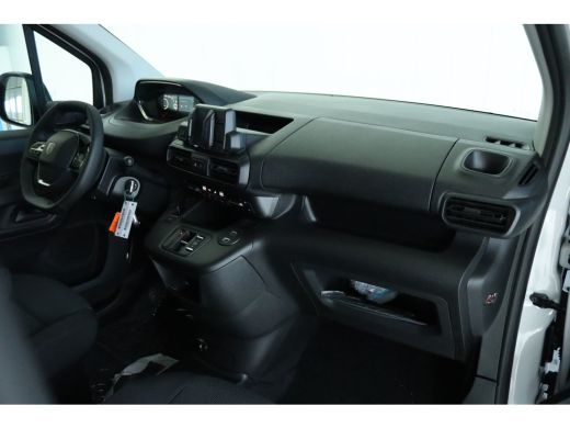 Peugeot e-Partner 136 L1 50 kWh | Cruise Control | Stoel+Stuurverwarming | Betimmering | Climate Control | LED | ActivLease financial lease