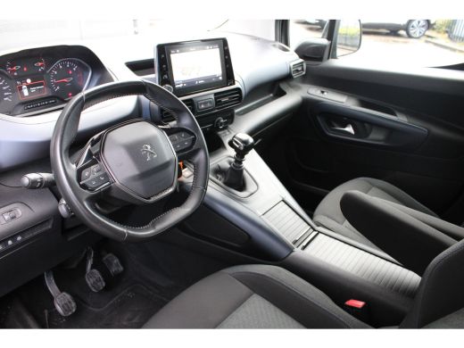 Peugeot Rifter 1.2 Puretech Allure | Navigatie | Camera | All season | Parkeersensoren voor + achter | Apple car... ActivLease financial lease