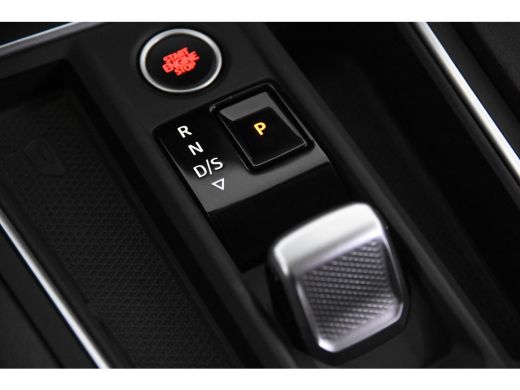 Seat Leon Sportstourer *1ste Eigenaar*Camera*Navigatie*Carplay* ActivLease financial lease