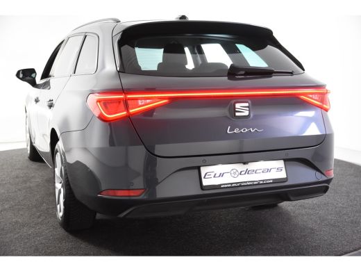 Seat Leon Sportstourer *1ste Eigenaar*Camera*Navigatie*Carplay* ActivLease financial lease