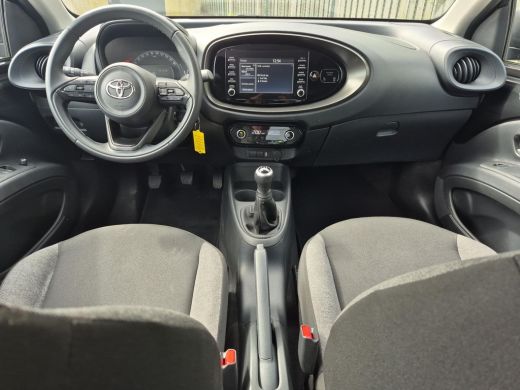 Toyota Aygo 1.0 VVT-i MT first | Apple CarPlay/Android auto | Achteruitrijcamera | Climate control ActivLease financial lease