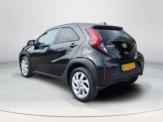 Toyota Aygo 1.0 VVT-i MT first | Apple CarPlay/Android auto | Achteruitrijcamera | Climate control ActivLease financial lease