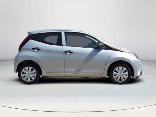 Toyota Aygo 1.0 VVT-i x-fun | Airco | Bluetooth | Rijklaar incl. garantie | ActivLease financial lease