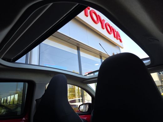 Toyota Aygo 1.0 VVT-i x-joy cabrio | Apple CarPlay | Clima | Rijklaar incl. garantie | ActivLease financial lease