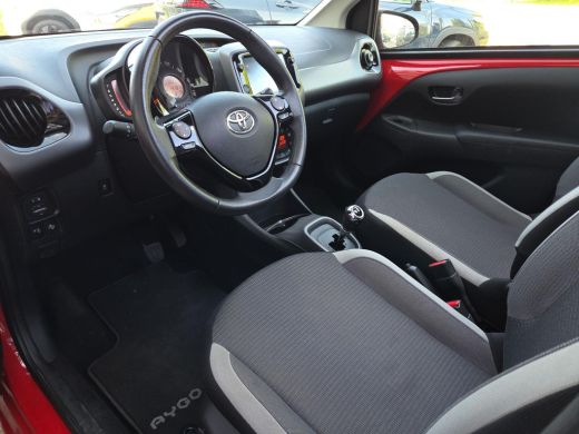Toyota Aygo 1.0 VVT-i x-joy cabrio | Apple CarPlay | Clima | Rijklaar incl. garantie | ActivLease financial lease