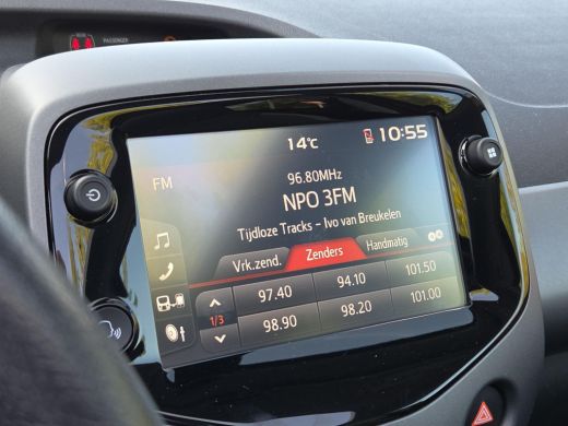 Toyota Aygo 1.0 VVT-i x-joy cabrio | Apple CarPlay | Clima | Rijklaar incl. garantie | ActivLease financial lease