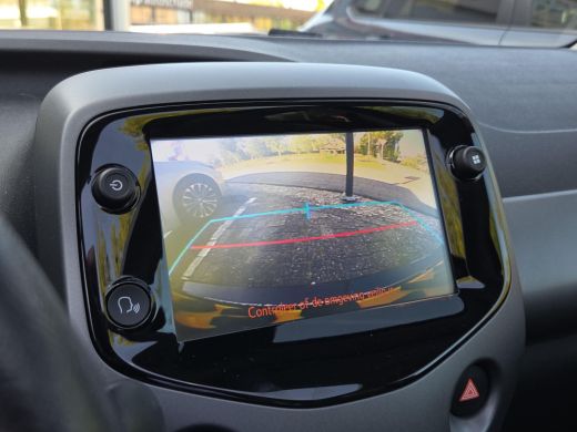 Toyota Aygo 1.0 VVT-i x-joy cabrio | Apple CarPlay | Clima | Rijklaar incl. garantie | ActivLease financial lease