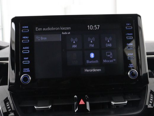 Toyota Corolla Touring Sports 1.8 Hybrid Business | Camera | Adaptive cruise | Navigatie | Bleutooth | Climate Control | PDC ActivLease financial lease