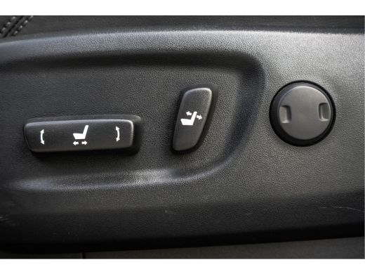 Toyota Land Cruiser 2.8D-4D | 204 PK | 4X4 | Vol Opties | Automaat | Luchtvering | 360&deg; camera | Adapt.Cruise | Stoel... ActivLease financial lease