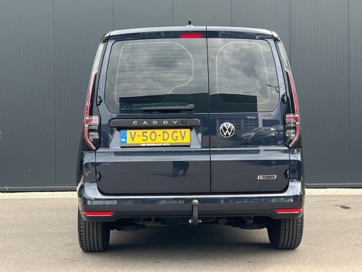 Volkswagen Caddy 75- Edition | DSG 122 PK | Leder | Led | Stoelverwarming | Adaptive Cruise | Trekhaak ActivLease financial lease