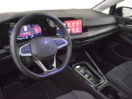 Volkswagen Golf Style eHybrid 204Pk DSG/AUTO | Achteruitrijcamera | Navigatie | Apple carplay Android auto | Crui... ActivLease financial lease