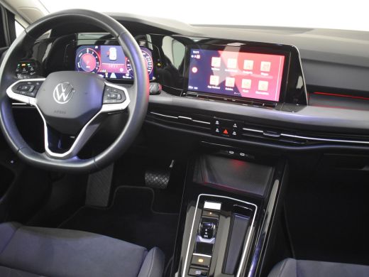 Volkswagen Golf Style eHybrid 204Pk DSG/AUTO | Achteruitrijcamera | Navigatie | Apple carplay Android auto | Crui... ActivLease financial lease