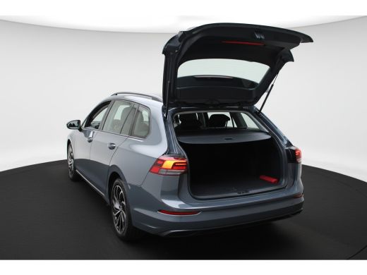 Volkswagen Golf Variant eTSI 110PK DSG LIFE NAVI/PDC/CARPLAY ActivLease financial lease