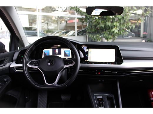 Volkswagen Golf Variant eTSI 110PK DSG LIFE NAVI/PDC/CARPLAY ActivLease financial lease