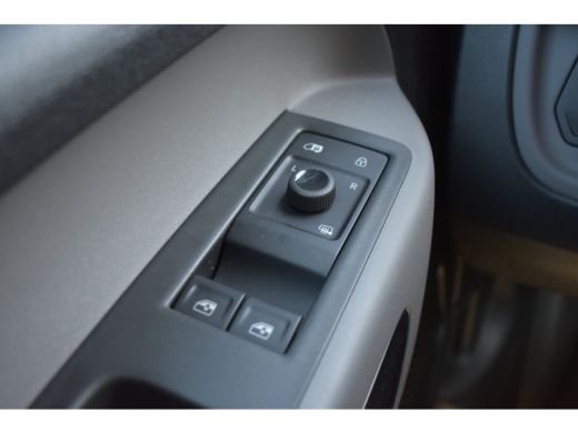 Volkswagen ID. Buzz Cargo Cargo 79 kWh 286pk | TREKHAAK | STOELVERW. | CAMERA | ADAPT. CRUISE | APP. CONNECT | FULL LED | A... ActivLease financial lease