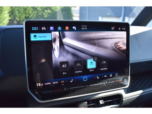 Volkswagen ID. Buzz Cargo Cargo 79 kWh 286pk | TREKHAAK | STOELVERW. | CAMERA | ADAPT. CRUISE | APP. CONNECT | FULL LED | A... ActivLease financial lease