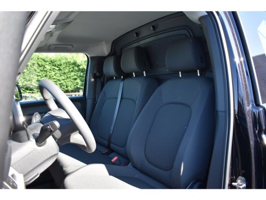 Volkswagen ID. Buzz Cargo Cargo 79 kWh 286pk | TREKHAAK | STOELVERW. | CAMERA | ADAPT. CRUISE | APP. CONNECT | FULL LED | A... ActivLease financial lease