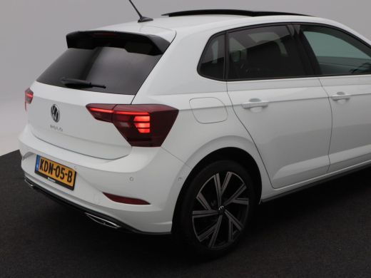 Volkswagen Polo 1.0 TSi Automaat R-Line Edition | Camera | Stoelverwarming | Panorama dak | Climatronic | CarPlay... ActivLease financial lease