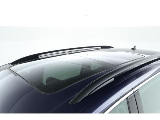 Volkswagen Sharan 1.4 TSI Exclusive Series Panorama, Navigatie, climate, ActivLease financial lease