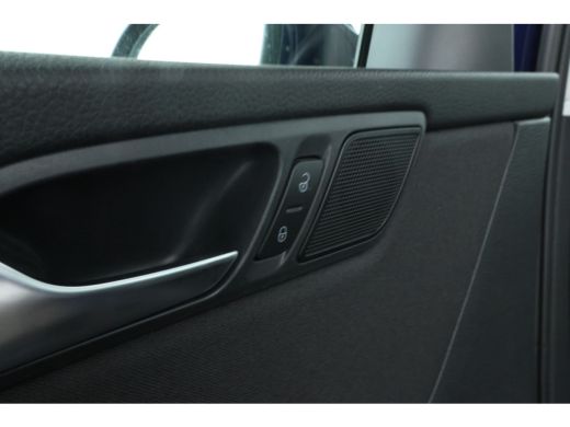 Volkswagen Sharan 1.4 TSI Exclusive Series Panorama, Navigatie, climate, ActivLease financial lease