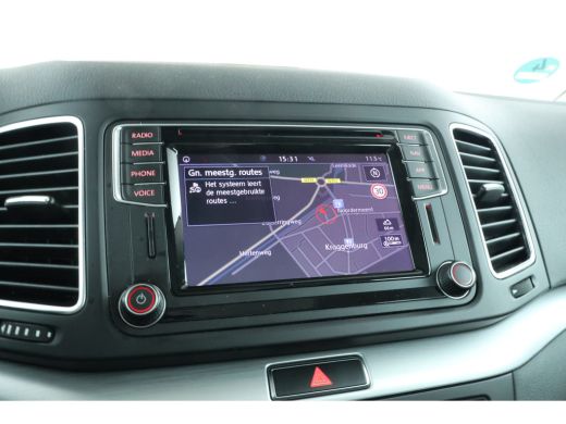 Volkswagen Sharan 1.4 TSI Exclusive Series Panorama, Navigatie, climate, ActivLease financial lease