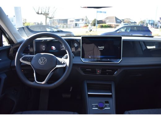 Volkswagen Tiguan Life Edition - eHybrid | 'App-Connect' draadloze smartphone integratie | Automatische afstandsreg... ActivLease financial lease