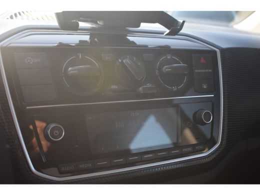 Volkswagen up! 1.0MPI 60PK move | NAVI VIA APP | BLUETOOTH | AIRCO | LED ActivLease financial lease