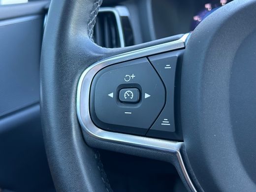 Volvo  V60 2.0 B3 Core | Google | Pilot Assist | Camera | Leder | ActivLease financial lease