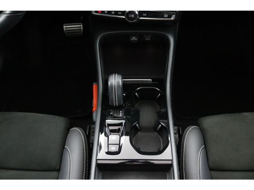 Volvo  XC40 T4 Recharge R-Design | Panoramadak | Harman Kardon | 360 Camera | Elektrische stoelen | Adaptieve... ActivLease financial lease