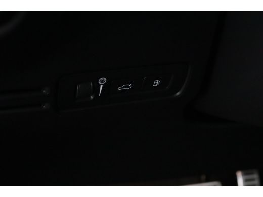 Volvo  XC40 T4 Recharge R-Design | Panoramadak | Harman Kardon | 360 Camera | Elektrische stoelen | Adaptieve... ActivLease financial lease