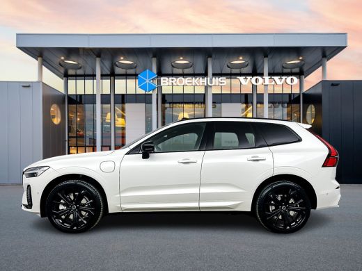 Volvo  XC60 T6 Recharge Plus Black Edition | 21" | Geventileerd Nappa | Stoelventilatie | Trekhaak | Head-Up ... ActivLease financial lease