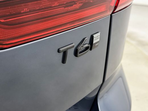 Volvo  XC60 T6 Recharge Plus Black Edition | 21" | Geventileerd Nappa | Stoelventilatie | Trekhaak | Head-Up ... ActivLease financial lease