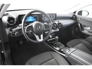 Mercedes-Benz A-Klasse 180 *1ste Eigenaar*Widescreen*Stoelverwarming*Navigatie*