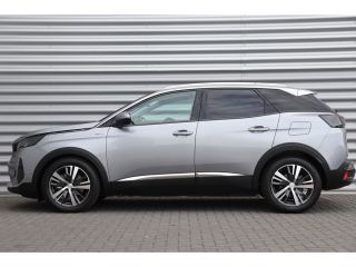 Peugeot 3008 1.6 HYBRID 225PK ALLURE PACK AUTOMAAT / NAVI / LEDER / CLIMA / LED / PDC / 18" LMV / CAMERA / KEY...