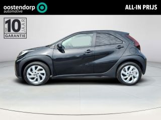 Toyota Aygo 1.0 VVT-i MT first | Apple CarPlay/Android auto | Achteruitrijcamera | Climate control