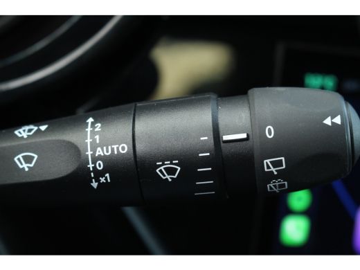 Alfa Romeo Junior 1.2 Turbo Hybrid Ibrida | Adaptive Cruise | Carplay | LED | LMV | Keyless | Climate Controle | PD... ActivLease financial lease