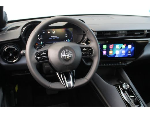 Alfa Romeo Junior 1.2 Turbo Hybrid Ibrida | Adaptive Cruise | Carplay | LED | LMV | Keyless | Climate Controle | PD... ActivLease financial lease