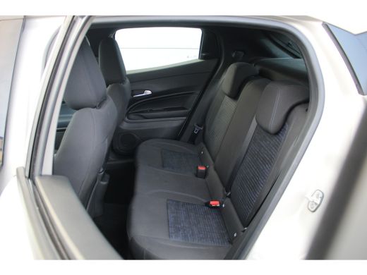 Alfa Romeo Junior 1.2 Turbo Hybrid Ibrida | Adaptive Cruise | Carplay | LED | LMV | Keyless | Climate Controle | PD... ActivLease financial lease