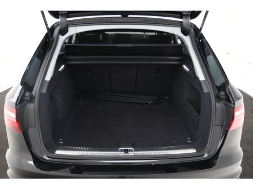 Audi A4 Avant 35 TDI Pro Line Cruise Control, Airco ActivLease financial lease