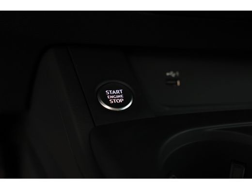 Audi A4 Avant 35 TDI Pro Line Cruise Control, Airco ActivLease financial lease