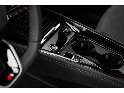 Audi Q3 S edition e-hybrid 272 pk 272PK | Panorama Dak | Matrix LED incl. Digitale lichtprojecties | 360 ... ActivLease financial lease