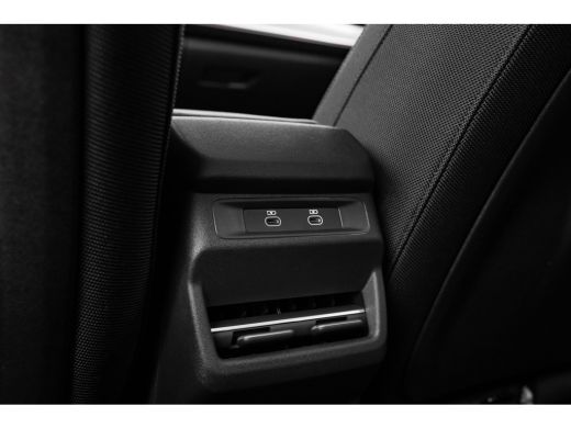 Audi Q3 S edition e-hybrid 272 pk 272PK | Panorama Dak | Matrix LED incl. Digitale lichtprojecties | 360 ... ActivLease financial lease