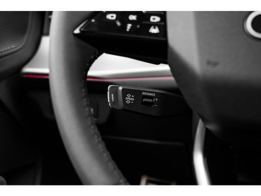Audi Q3 S edition e-hybrid 272 pk 272PK | Panorama Dak | Matrix LED incl. Digitale lichtprojecties | 360 ... ActivLease financial lease
