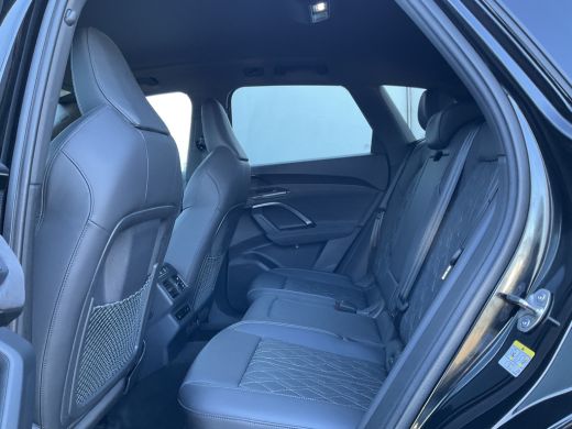 Audi Q5 2.0 TFSI 395pk e-hybrid Quattro S edition Competition Tech Pro✅Trekhaak✅Leer Direct leverbaar ActivLease financial lease