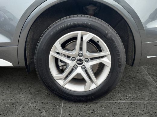 Audi Q5 50 299pk TFSI e S edition Parkeerhulp plus | Adaptive cruise control | Stoelverwarming voorin ActivLease financial lease