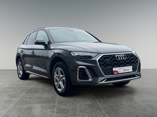 Audi Q5 50 299pk TFSI e S edition Parkeerhulp plus | Adaptive cruise control | Stoelverwarming voorin ActivLease financial lease