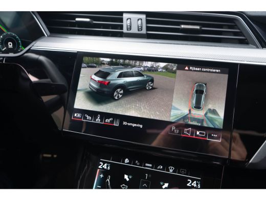 Audi SQ8 e-tron quattro / Panoramadak/ Bang & Olufsen Sound System/ Rode stiksels/ Head-up/ / Trekhaak/ 37... ActivLease financial lease