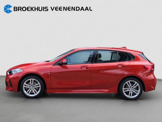 BMW 1 Serie 118i M-Sport | 17 inch | Virtual Cockpit | LED | Navigatie | Cruise Control | Airco (automatisch)... ActivLease financial lease
