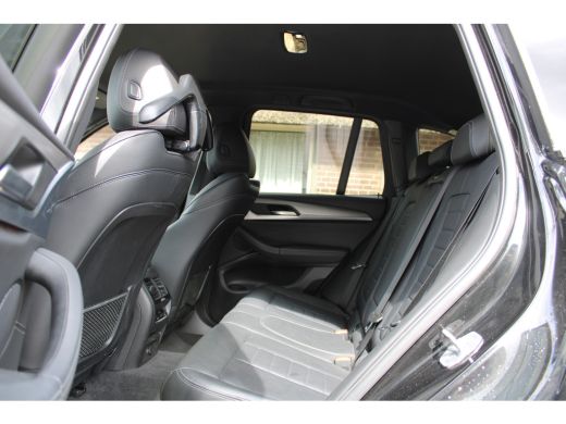 BMW X3 xDrive20i High Executive M-SPORT NAVI ECC LEER TH 86000KM!!! ActivLease financial lease